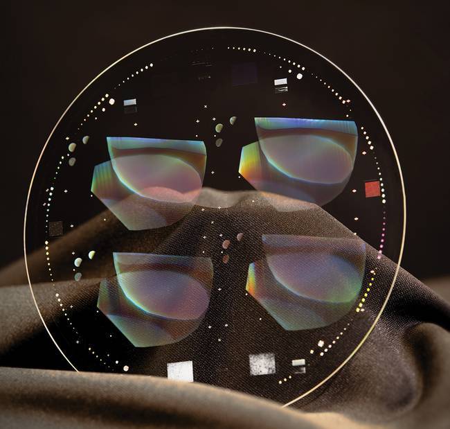 Najnowsze blogi firmy Karbid krzemowy: kluczowy materiał napędzający zarządzanie cieplne i lekką konstrukcję w okularach AR