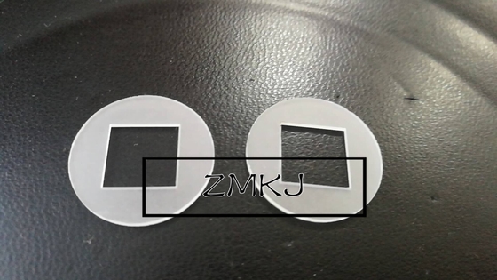 kupować Al2O3 Single Crystal Sapphire Optical Windows Niestandardowy kształt z kwadratowym otworem produkcja online